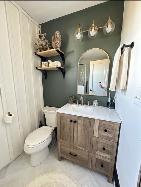 Natural Wood Vanity, Small Powder Room Ideas, Small Powder Room, Powder Room Ideas, Simple Bathroom Designs, Bath Makeover, Green Oasis, Downstairs Bathroom, Bathroom Inspiration Decor