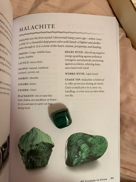 Malachite Aesthetic, Crystal Room, Crystal Vibes, Spiritual Journals, Spiritual Stuff, Crystal Aesthetic, Crystal Guide, Spiritual Crystals, Pretty Rocks