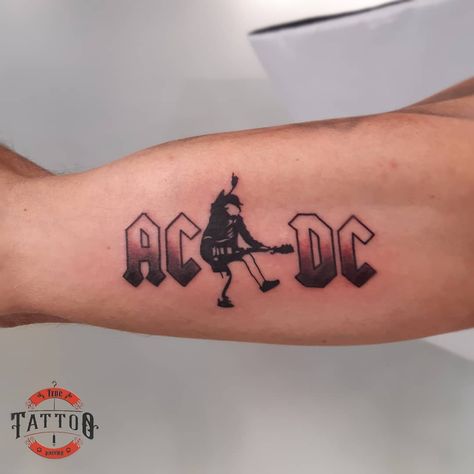 Ac Dc Tattoo, Acdc Tattoo, Dc Tattoos, Punk Rock Tattoos, Rock And Roll Tattoo, Rockstar Tattoo, Monster Ink, Dc Tattoo, Favorite Tattoos