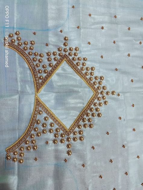 Blouse Back Neck Designs Latest Simple Aari Work Designs, Aari Design, Pattu Pavadai, Hand Work Design, Maggam Work Designs, Aari Designs, Latest Blouse Designs Pattern, Birds Embroidery Designs, Traditional Blouse Designs