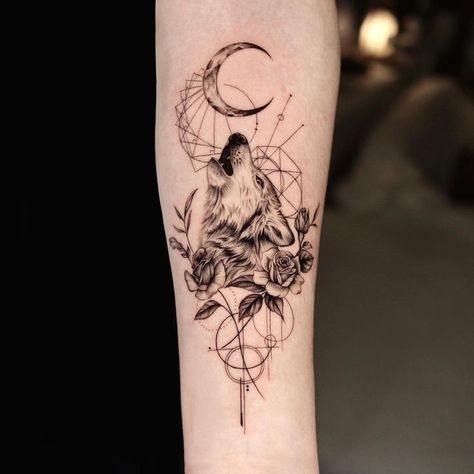 Tatoos Wolf For Women, Wolf Moon Tattoo Women, Wolf Spine Tattoos For Women, Wolf Tattoo Sleeve For Women, Wolf Arm Tattoo Woman, Womens Wolf Tattoo, Wolf And Moon Tattoo For Women, Wolf Tattoo Design For Women, Simple Wolf Tattoo For Women