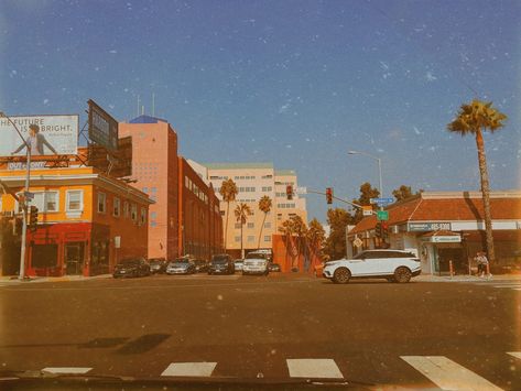 Hilcrest, San Diego, California #Sandiego #Hilcrest  #Vintageaesthetic #vintage #VSCO #afterlight #retro 70s California Aesthetic, Vibes Background, 90s California, Vintage Vsco, Vintage Aesthetic Retro, California Retro, California Sandiego, Background Orange, Vintage Holiday Cards