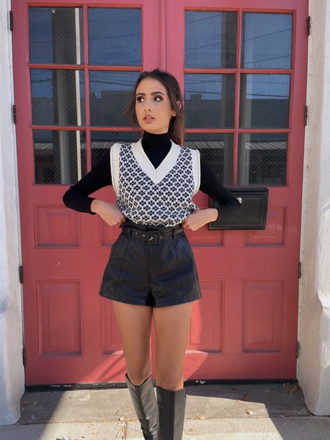 Short Sweater Vest Outfit, Sweater Vest And Shorts Outfit, Vneck Sweater Vest Outfit, Polo Vest Outfit Women, Short Sleeve Sweater Vest Outfit, Oversize Sweater Vest Outfit, Baggy Sweater Vest Outfit, Plaid Sweater Vest Outfit, Sweatervest Aesthetic Outfits Women