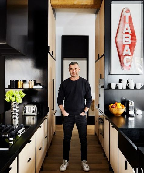 Bachelor Kitchen, Bachelor Pad Style, Masculine Kitchen, Masculine Apartment, Bachelor Pad Living Room, Masculine Living Rooms, Masculine Interior, Ray Donovan, Masculine Decor