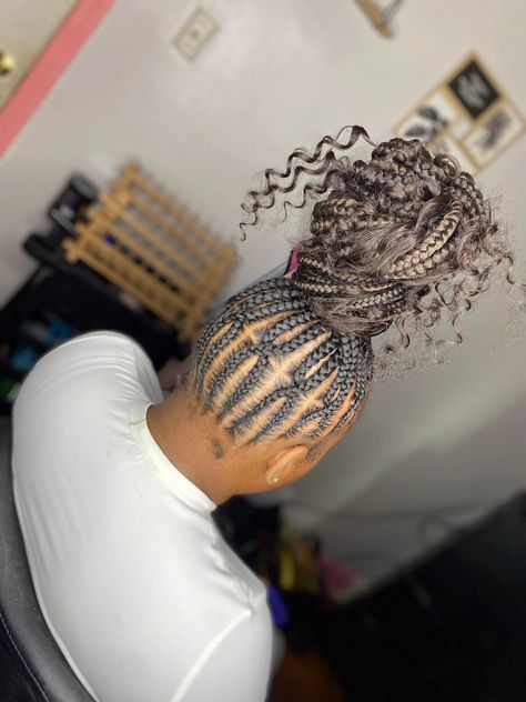 Braided Updo Feed In Braids, Stitch Braid Ponytail With Design, Feedin Ponytail Braids With Curls, Feeder Ponytail Braids, Braided Back Ponytail, Braided Ponytail Bun, Braided Ponytail Hairstyles Feed In, Stitch Braided Ponytail, Feedin Braids Ponytail