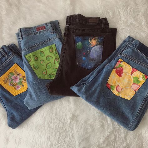 Pocket Painting, Jeans Drawing, Diy Pants, Thrift Flips, Painted Clothes Diy, Jeans Pocket, Fair Isles, Denim Art, Diy Vetement