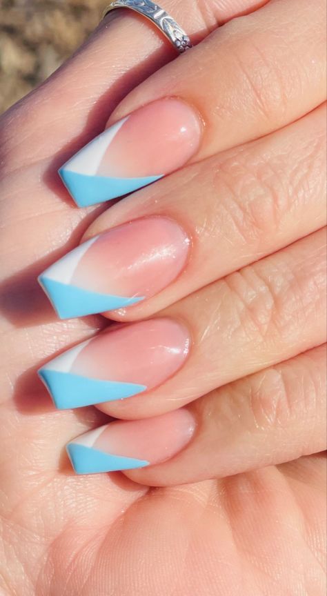 White And Blue French Nails, Blue Nails White Tips, Dark Blue And Light Blue Nails, French Tip Nails With Color, White And Blue Nail Designs, Blue Tip Nails, Ny Nails, Hoco Nails, Gel Nails French