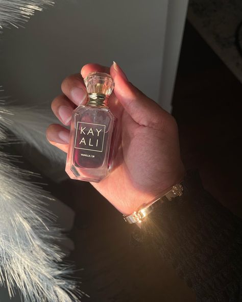 Vanilla 28 by Kay Ali, worth the full size bottle Kay Ali Perfume Vanilla, Kay Ali Perfume, Kay Ali, Meka Up, Wishlist 2022, Chef Kiss, Xmas Wishlist, Vanilla Perfume, 16 Birthday