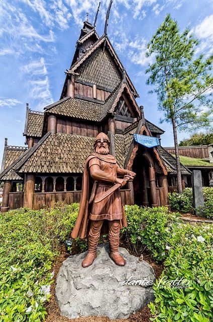 Epcot Photography, Epcot Norway, Viking Statue, Disney Architecture, Disneyland Orlando, Epcot World Showcase, Disneyworld Epcot, Disney Photo Ideas, Epcot Center