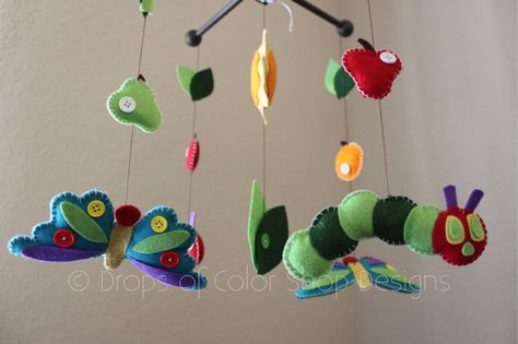 Baby Crib Mobile Baby Mobile Nursery by dropsofcolorshop on Etsy Crocheted Mobiles, Nuetral Nursery, Caterpillar Nursery, Hungry Caterpillar Nursery, Homemade Mobile, Caterpillar Butterfly, Diy Baby Mobile, Butterfly Mobile, Baby Mobiles