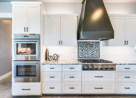 One wall kitchen with gas cooktop and pot filler faucet Lights Above Kitchen Cabinets, Kitchen Cabinets Types, Large Kitchen Layout, Creative Kitchen Backsplash, Modern Kitchen Renovation, White Shaker Kitchen Cabinets, White Shaker Kitchen, Above Kitchen Cabinets, White Shaker Cabinets