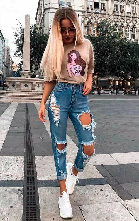 Camiseta + Calça jeans rasgada + tênis 😍 Destroyed Jeans Outfit, Women Jeans Outfits, Jeans For Women Over 40, Outfits Fo, Best Jeans For Women, Jeans Summer, Jeans Outfit Women, Streetwear Clothes, Jeans Outfits