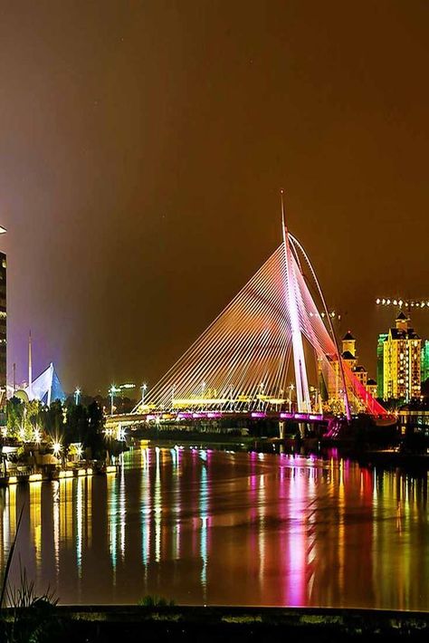 Saloma Bridge, Putrajaya Malaysia, Bridge Photos, Bangkok City, Putrajaya, Human Development, Online Tickets, The Other Side, Bangkok