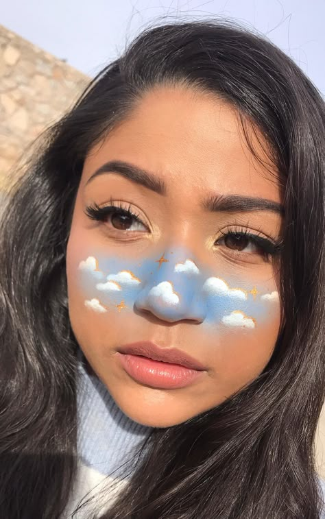 Make Up Karakter Simple, Cute Fun Makeup Looks, Cloud Face Paint, Cloud Makeup, Maquillage Yeux Cut Crease, Artsy Makeup, Makeup Editorial, Cute Cloud, Face Art Makeup