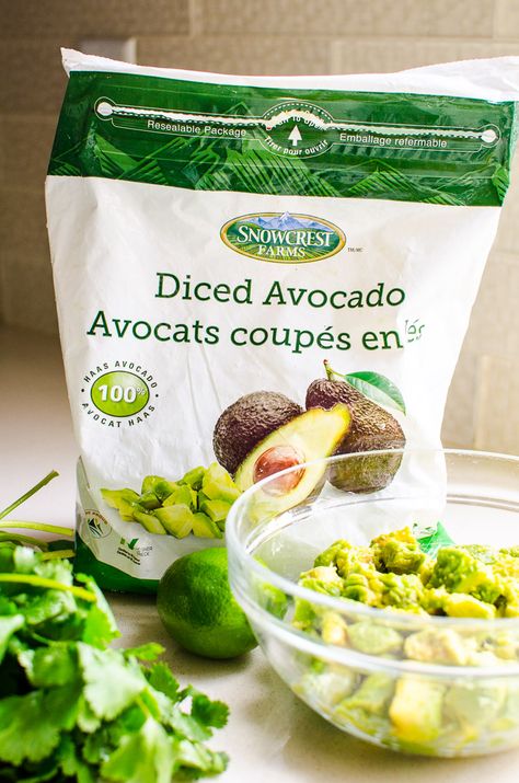 I tried making guacamole with frozen avocado and here is what I think. My honest review plus a few frozen avocado recipes. Frozen Avacodos, Recipes With Frozen Avocado, Frozen Avacodos Recipes, Frozen Avocado Recipes, Frozen Avocado Uses, Avocado Foods, Flash Freezing, Frozen Guacamole, Frozen Avocado