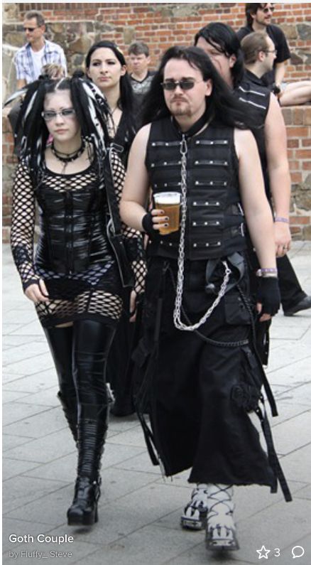 Cybergoth Clothes, Goth Couples, Goth Styles, Cybergoth Fashion, Industrial Goth, Goth Outfit Inspo, Cutest Clothes, Goth Outfit Ideas, Victory Pose