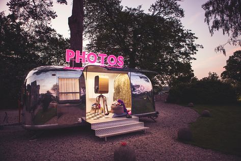 Photo Booth Trailer, Mobile Photo Booth Trailer, Photobooth Camper, Campervan Photobooth, Vintage Camper Photo Booth Interior, Airstream Photobooth, Photo Boots, Camping Projects, Open Air Photo Booth