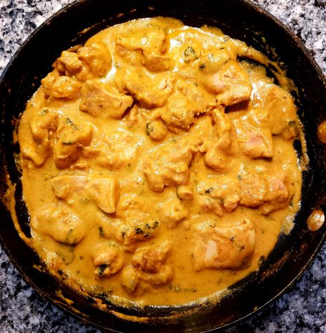 Chicken Kurma, Tandoori Roti, Bone In Chicken, Chicken Korma, International Food, Main Course Recipes, Weekly Menu, Boneless Chicken, Yummy Yummy