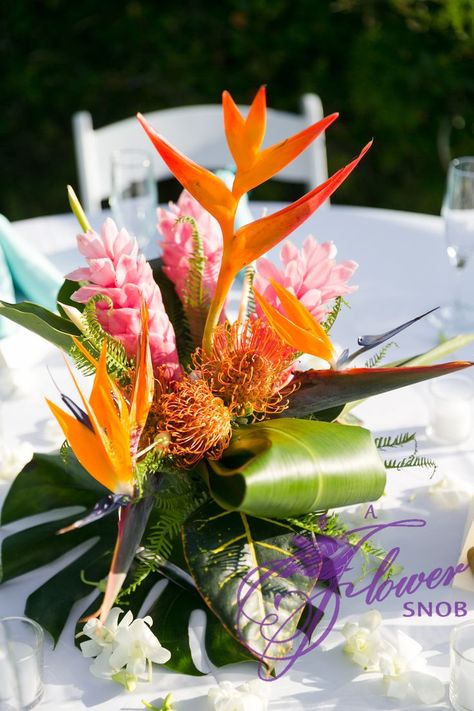 Tropical Ceremony Flowers, Heliconia Bouquet, Bird Of Paradise Wedding, Roka Ceremony, Beach Wedding Tropical, Tropical Bridal Bouquet, Centerpiece For Wedding, Flamingo Wedding, Tropical Centerpieces