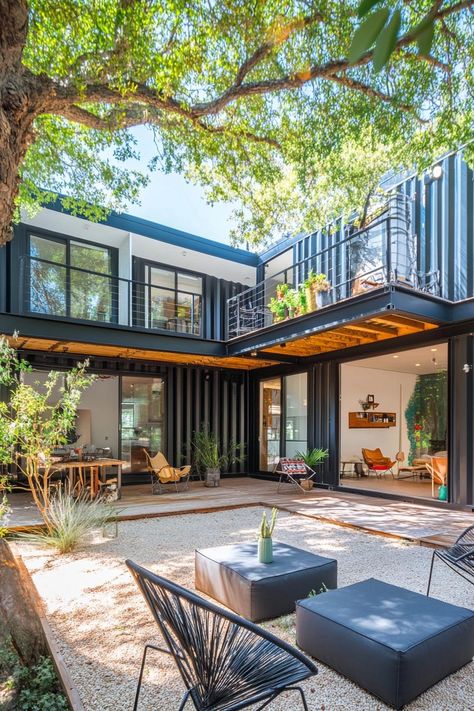 Modern home courtyard made of shipping containers. Check out these shipping container homes and learn their advantages, design appeal, and unique characteristics. Beautiful Container Homes, Container Home With Courtyard, Big Container House, Large Shipping Container Homes, Modern Home Courtyard, Shipping Container Floor Plans, Modern Container Homes, Shipping Container Homes Interior, Container House Design Ideas