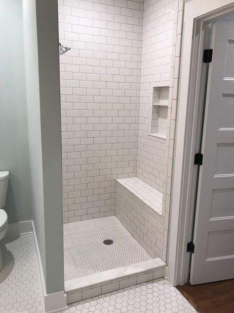 Simple Small Shower Ideas, Small Bathroom Ideas With Shower Stall, Tiny Shower Makeover, Small Standup Shower Remodel, Small Tiled Walk In Shower Ideas, Small Tile Shower Ideas Stalls, Small Shower Next To Toilet, Bathroom With Small Shower Stall, Small Shower Update