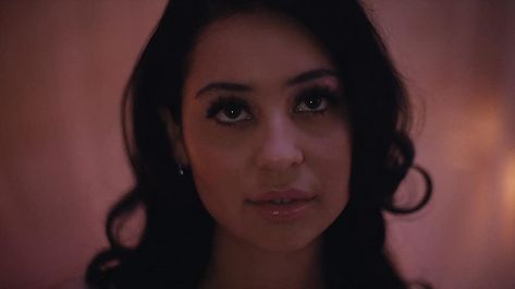 Euphoria (2019) Maddy Perez Season 1, Bonnie And Clyde Photos, Maddy Perez, Euphoria Fashion, Eric Dane, Alexa Demie, Aesthetic Clothing Stores, Bonnie N Clyde, How To Be Likeable