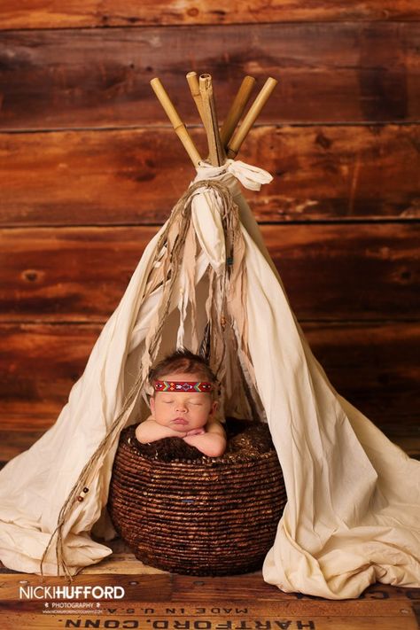 #Native #American inspired Photoshoot Ideas Indian, Native American Nursery, Baby Photoshoot Ideas, Baby Shower Photography, Children Hair, Indian Baby, Baby Boy Photography, American Baby, Newborn Poses