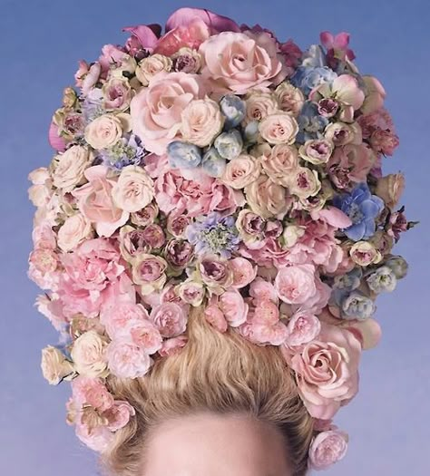 . Marie Antoinette Aesthetic, Marie Antoinette Party, Rococo Aesthetic, Rococo Fashion, Giant Flowers, Flower Headpiece, Dior Beauty, Sofia Coppola, Rococo Style