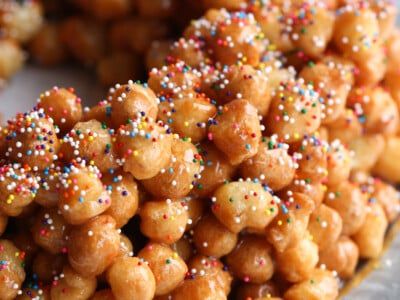 Struffoli Recipe, Best Christmas Desserts, Best Sugar Cookie Recipe, No Gluten, Honey Sauce, Pudding Cookies, Baking Recipes Cookies, Best Sugar Cookies, Nigella Lawson