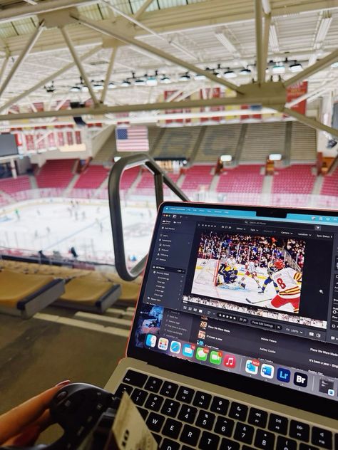 hockey photography on Lightroom 😊 Hockey Journalist Aesthetic, Sports Media Job Aesthetic, Sports Journalism Aesthetic Hockey, Hockey Photographer Aesthetic, Sport Management Aesthetic, Multimedia Aesthetic, Sports Management Aesthetic, Sports Photography Aesthetic, Sport Management Career