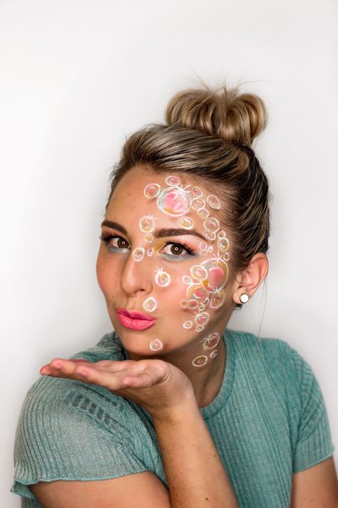 Bubbles Face Paint, Soap Costume, Bubbles Makeup, Bubble Makeup, Bubble Costume, Makeup Things, Glitter Makeup Looks, Butterfly Face, Diy Kostüm