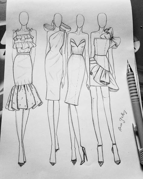 "Jin! Eteklerim nerde benim?!"  ▪Giyim mağazasının sahibi Tasarımcı K… #hayrankurgu # Hayran Kurgu # amreading # books # wattpad Textiles Gcse, Fashion Design Inspiration, Fashion Model Drawing, Fashion Illustration Poses, Fashion Model Sketch, Fashion Illustration Tutorial, Fashion Figure Drawing, Fashion Drawing Sketches, Fashion Drawing Tutorial