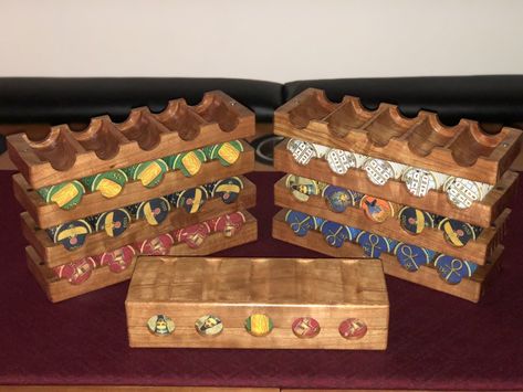 Homemade Wood Poker Chip Trays | Poker Chip Forum Mini Magnets, Magnet Crafts, Poker Chips, Diy Holder, Wooden Case, Homemade Christmas Gifts, Wooden Tray, Bird Cage, Homemade Christmas