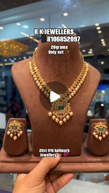 ✨R K JEWELLERS✨ on Instagram: "EXCLUSIVE NEW ARRIVAL NECKLACE ✨😍  916 HALLMARK JEWELLERY ✨❤️  ONLY 20 GRAMS✨😊  FREE SHIPPING AVAILABLE WITHIN INDIA🇮🇳✨  📲8106852097 WHATSAPP US FOR ANY REQUIREMENTS ✨  VISIT OUR STORE FOR MORE LATEST LIGHT WEIGHT JEWELLERY COLLECTIONS✨💖" Hallmark Jewellery, Light Weight Jewelry, New Arrival, Hallmark, Jewelry Collection, India, Free Shipping, Quick Saves, Instagram