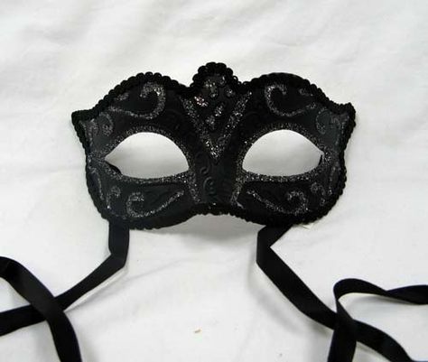 Gothic Masquerade Venetian Style Mask Gothic Masquerade, Masquerade Mask Party, Diy Masquerade Mask, Peacock Mask, Venetian Masquerade Masks, Silver Mask, Damon And Stefan, Party Mask, Venetian Masquerade