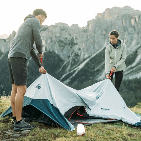 This Tent Sets Up in 2 Seconds (And Is Also Easy to Take Down) | GearJunkie Two Person Tent, Camp Brand, 2 Person Tent, Florida Georgia, Pop Up Tent, Camping Tent, Family Camping, Short Trip, Tent Camping