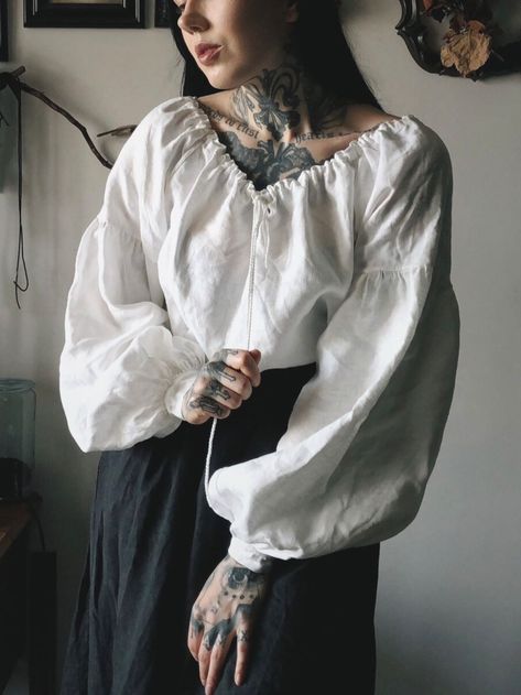 Linen Blouse / Cottagecore Peasant Folk Drawstring Neckline - Etsy Australia Medieval Blouse, Cottagecore Blouse, Chemise Dress, Peasant Shirt, Black Linen Dress, Drawstring Neckline, Witch Fashion, Womens Blouses, Peasant Style