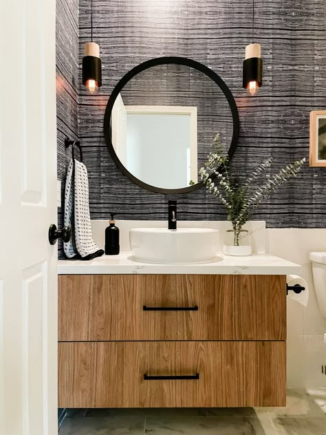 Cozy Bathrooms, Powder Room Inspiration, Modern Powder Room, Powder Room Remodel, Half Bathroom Decor, Powder Room Wallpaper, Guest Bathroom Remodel, Powder Room Vanity, Powder Room Decor