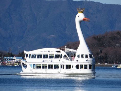 The largest of the Fuji Five Lakes is home to a flock of swans — some real, some with paddles, and one with an observation deck. Lake Yamanaka, Boat On Lake, Cruise Boat, Unusual Buildings, Amazing Race, Spring Trip, Daily Pictures, Mount Fuji, Swan Lake