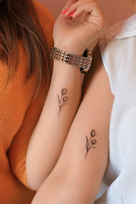 Mommy Daughter Tattoos, Berlin Tattoo, Tulip Tattoo, Mom Tattoo Designs, Petite Tattoos, Daughter Tattoos, Small Hand Tattoos, Classy Tattoos, Mother Daughter Tattoos