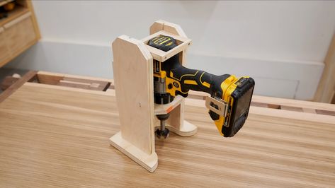 Woodworking Drill Press, Drill Press Stand, Homemade Machine, Wooden Barn Doors, Drill Guide, Drill Press, Mini Table, Cordless Drill, Wooden Bar