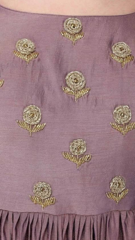 Dabka Hand Embroidery, Buti Embroidery Designs, Buti Designs For Embroidery, Buti Design, Wonder Of The World, Gold Work Embroidery, Embroidery On Kurtis, Beadwork Embroidery, Kurti Embroidery Design