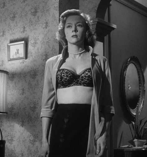 Deadly Females, Gloria Grahame, Classic Film Noir, John Garfield, Old Hollywood Movie, Noir Movie, Pin Up Girl Vintage, In My Room, Hollywood Glam