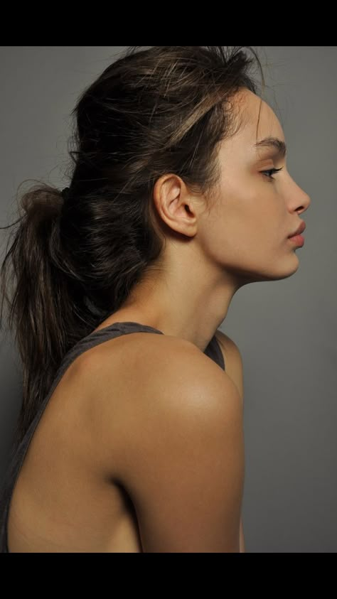 Side Profile Woman, Perfect Side Profile, Nose Job Inspo, Angel Skull, Luma Grothe, Rhinoplasty Nose Jobs, Side Profiles, Nose Jobs, Straight Nose