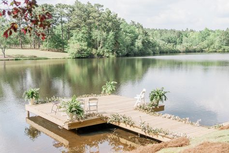 Dock Wedding Ceremony Decor, Dock Wedding Ceremony, Dock Wedding, Elizabeth Anne, Intracoastal Waterway, South Carolina Wedding, Classic Southern, Carolina Wedding, Aisle Decor