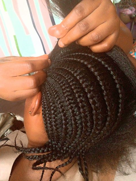 Sleeping Didi Hair Styles, Yoruba Didi Hairstyles, Bobby Wool Hair Styles, Didi Styles For Natural Hair, Didi Hairstyles Nigerian Natural Hair, Didi Hairstyles Nigerian, African Henna, Natural Hair Flat Twist, Weaving Styles