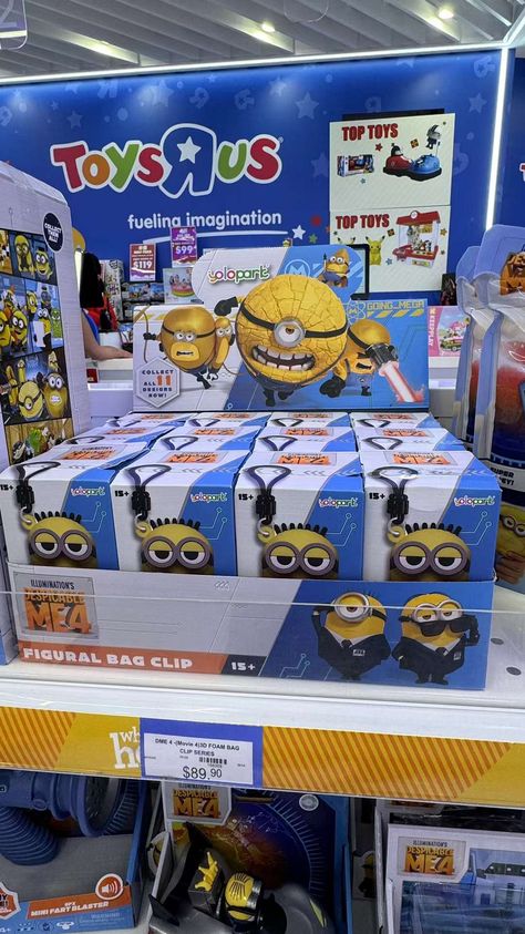 Absolutely fun, YOLOPARK Minions DM4 full product line is now on the market! 🎉 In anticipation of the big movie premiere next month, we are ready, are you ready? Join our Minions family and explore, play, and imagine the exciting adventures the upcoming movie will bring! 🍌✨ #MinionsMovie #yolopark #minions #toys Minion Toys, Minion Toy, Big Movie, Doll Template, Paper Doll Template, Top Toys, Anime Fnaf, Bag Clips, Movie Premiere