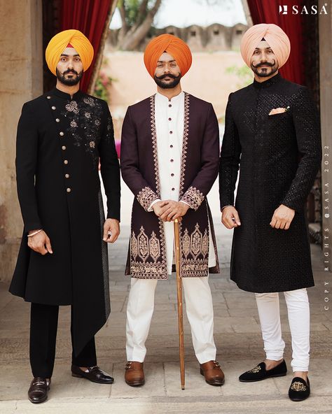 Wedding dresses for Sikh Sardar groom by SASA Punjabi Men Wedding Outfit, Punjabi Men Outfit, Sikh Groom Outfit, Cort Pent, Honey Outfits, Marriage Dress For Men, Punjabi Wedding Dress, Reception Suits, Punjab Culture