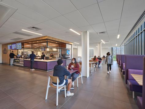 Gallery of James Madison University Dukes Dining Hall / Perkins&Will - 7 University Cafeteria Design Plan, School Dining Hall Design, Dining Hall University, University Dining Hall Design, University Canteen Design, Oxford University Dining Hall, James Madison University, James Madison, Dining Hall