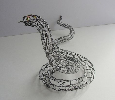 Snake Wire Sculpture - left | Flickr - Photo Sharing! Metal Snake Sculpture, Wire Snake, 3d Art Projects, Sci Fi Landscape, 3d Sculpture, Sculpture Projects, Wire Drawing, Symbiotic Relationships, 3d Pen